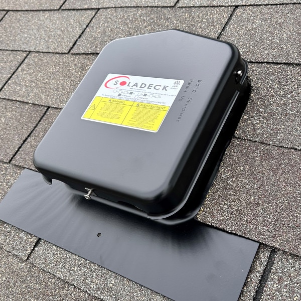 SolaDeck 0799-5B 600V Flashed Combiner Side Cover Installed